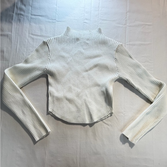 Mable Ribbed Knit Mock Neck Cropped Sweater White Small Scallop Hem Coquette - Picture 3 of 8